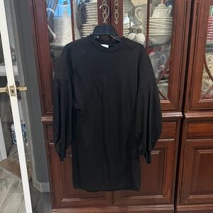 LINI Classic Black Garment